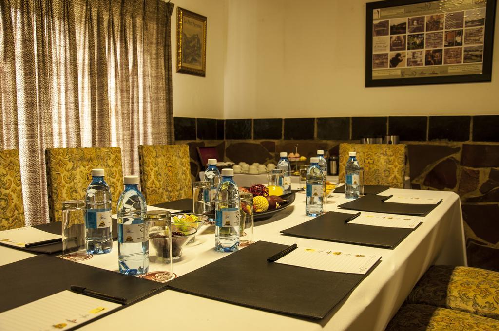 Kedar Heritage Lodge, Conference Centre & Spa Phokeng 외부 사진